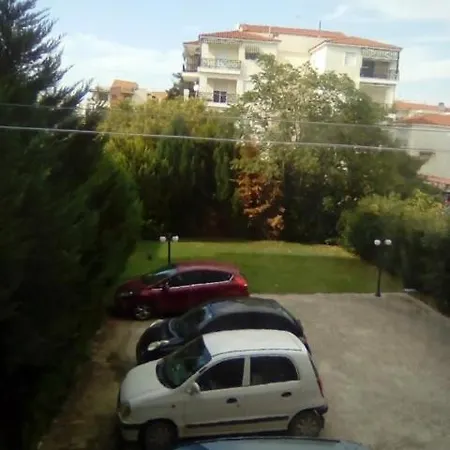 Lovely Place In Perea *